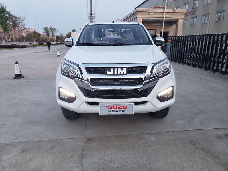 江西五十鈴皮卡地庫清障車(chē)