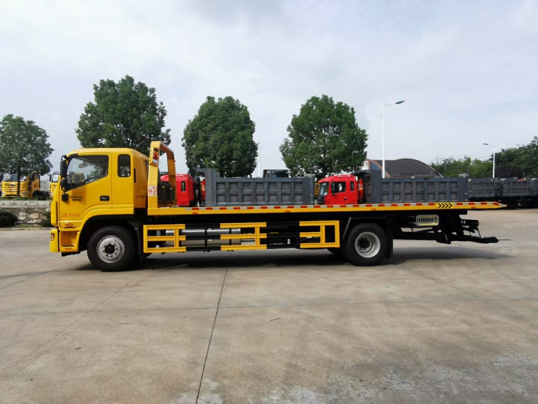 江淮國六高端一拖二大黃牌清障車(chē)