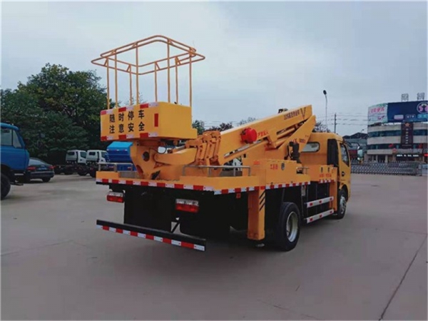 國六東風(fēng)22米高空作業(yè)車(chē)