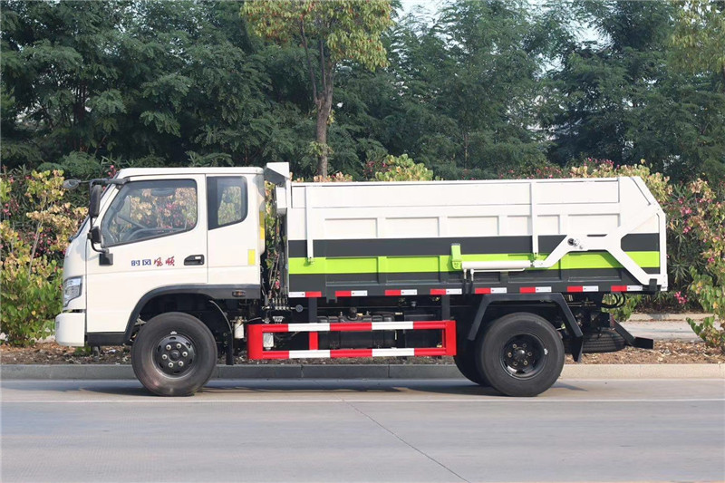 時(shí)風(fēng) 8方對接垃圾車(chē)國六