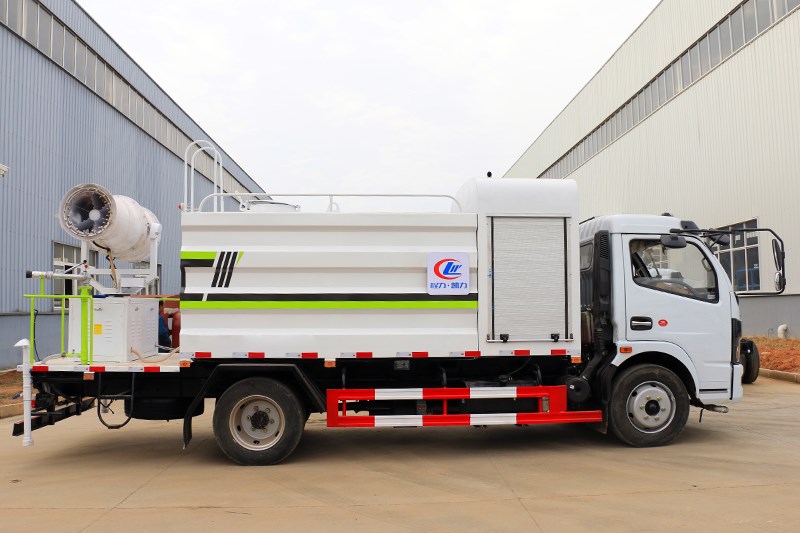 國六東風(fēng)大多利卡 8噸 抑塵車(chē)