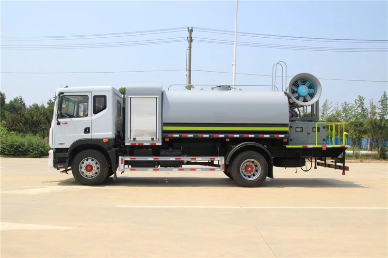 國六東風(fēng)D9 10噸圓罐抑塵車(chē)
