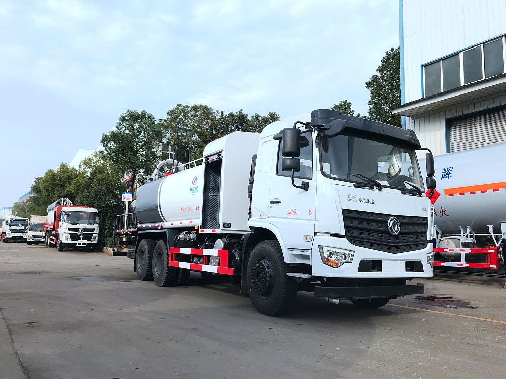 東風(fēng)專(zhuān)底D3L后雙橋抑塵車(chē)國六16立方/50-120米霧炮