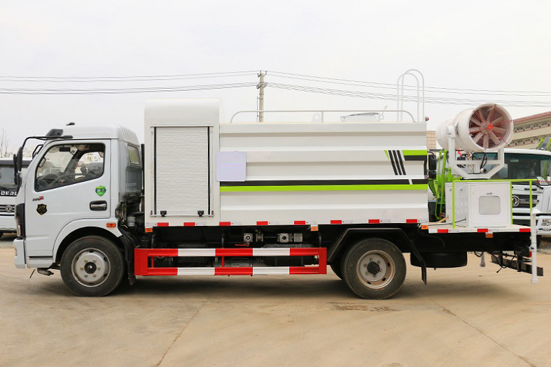 東風(fēng)大多利卡8噸抑塵車(chē)國六