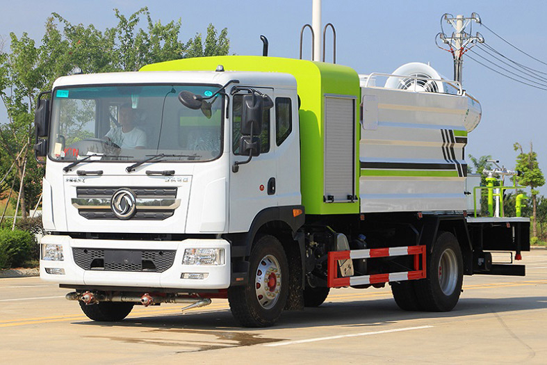 東風(fēng)D9國六10噸方罐多功能抑塵車(chē)