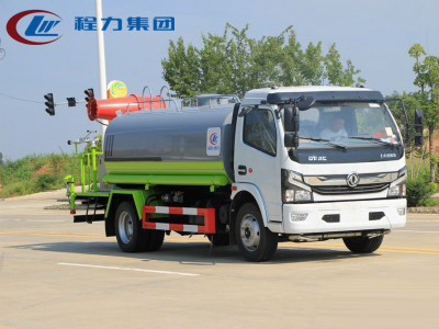 國六8方東風(fēng)D7 霧炮車(chē)30米