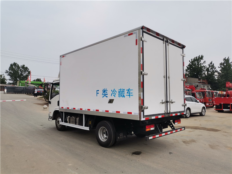 國六 陜汽德龍K3000藍牌冷藏車(chē)
