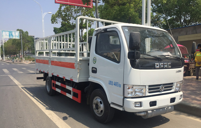 東風(fēng)多利卡4.1米（藍牌）氣瓶車(chē)