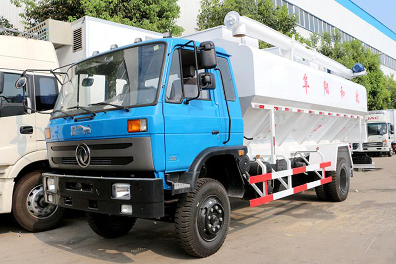 東風(fēng)153散裝飼料運輸車(chē)