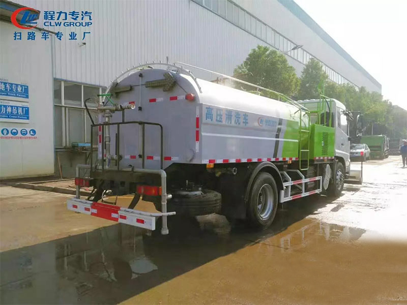 國六東風(fēng)天錦路面高壓清洗車(chē)