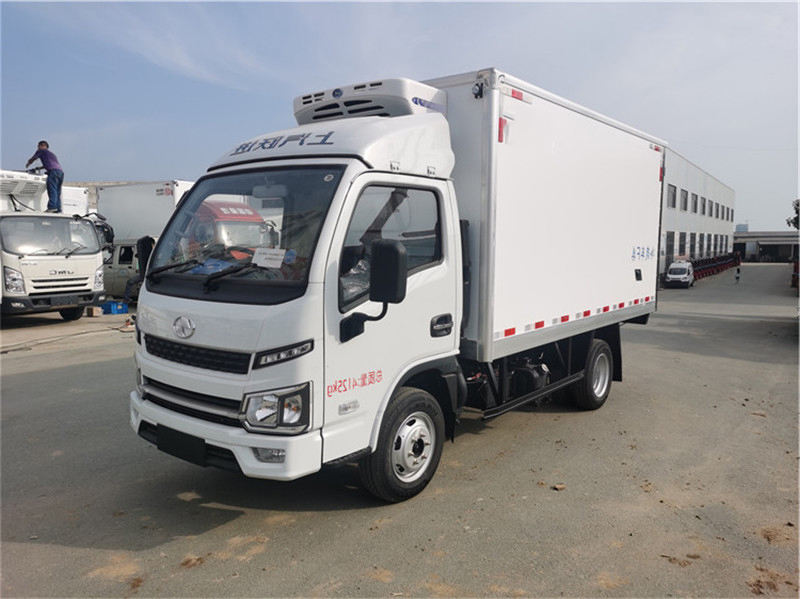 國六 躍進(jìn)3.26米柴油版冷藏車(chē)