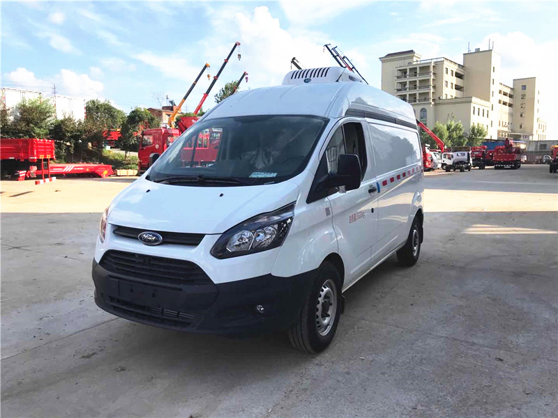 國六 江鈴福特面包冷藏車(chē)