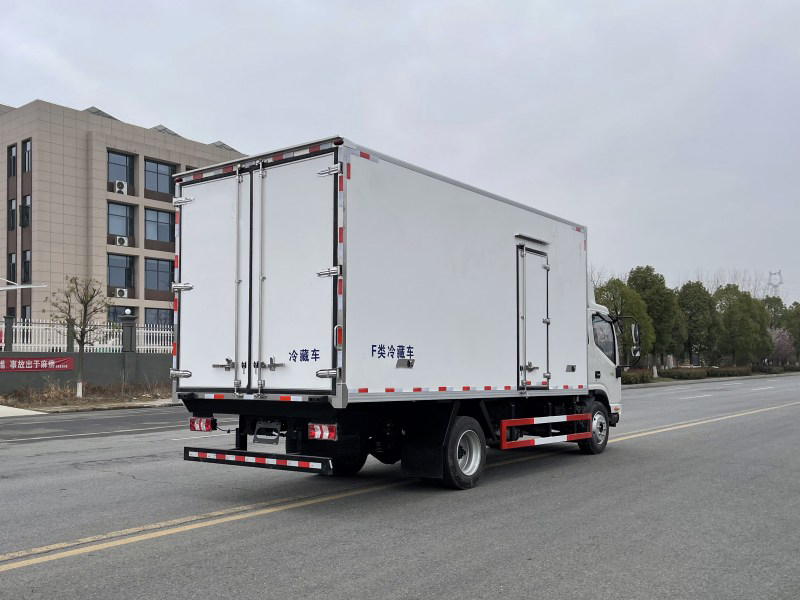 國六江淮5.2米冷藏車(chē)