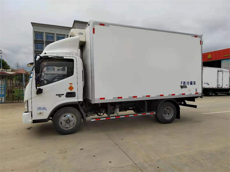 國六 福田歐馬可4.2米130馬力冷藏車(chē)